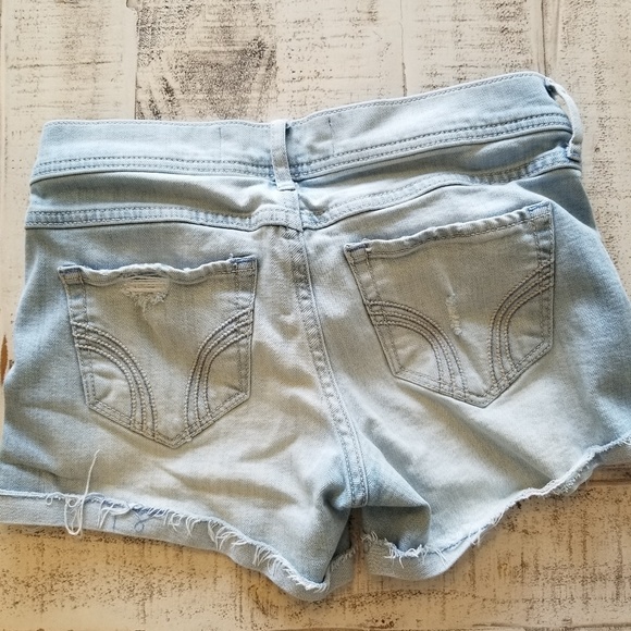 Hollister Distressed Midi Short - Picture 5 of 7